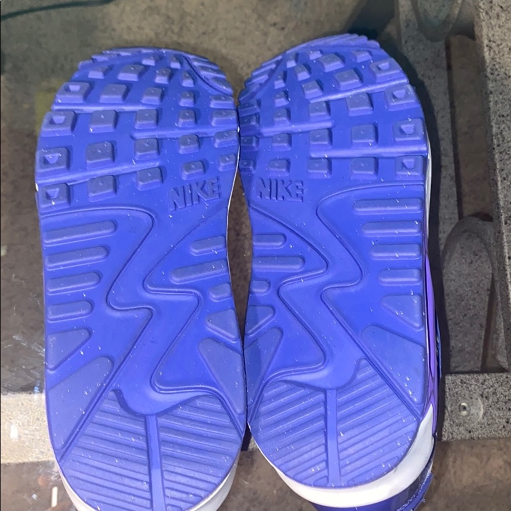 Nike Air Max - Picture 3 of 3